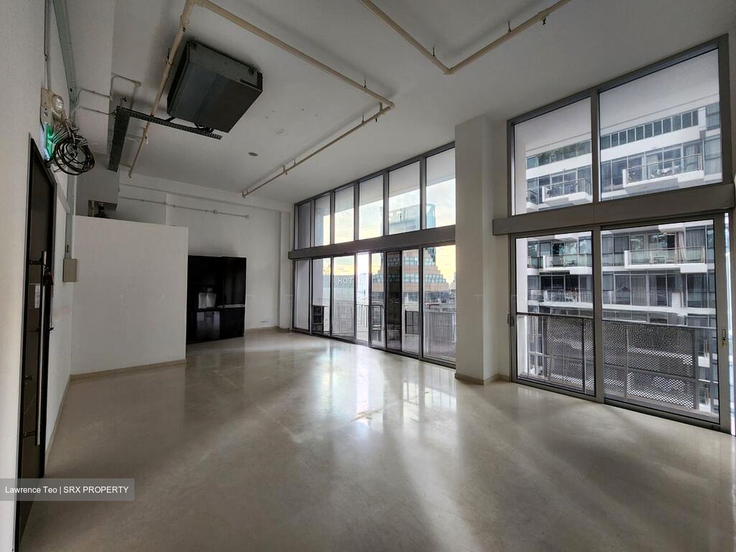 Eon Shenton (D2), Office #507912031